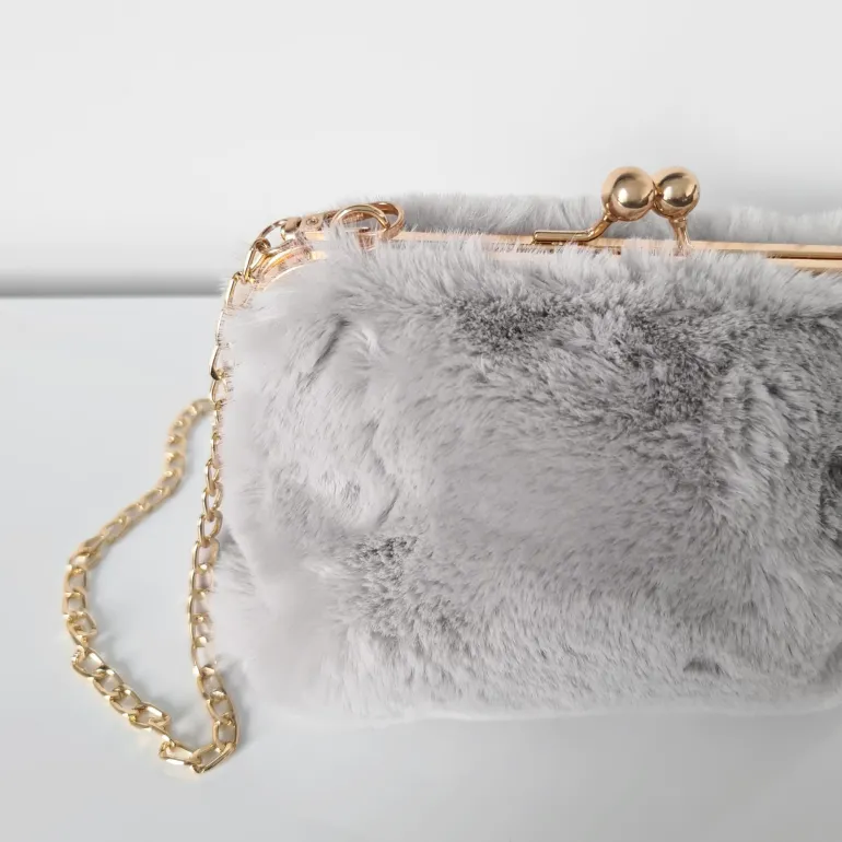 Petit sac fourrure clic clac avec bandoulière à chaîne dorée^Sac Bandoulière Cheap