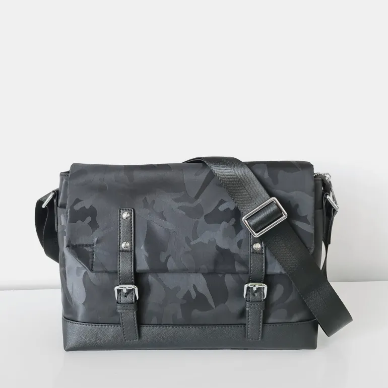 Sac besace Oxford camouflage avec garniture cuir safiano^Sac Bandoulière Cheap