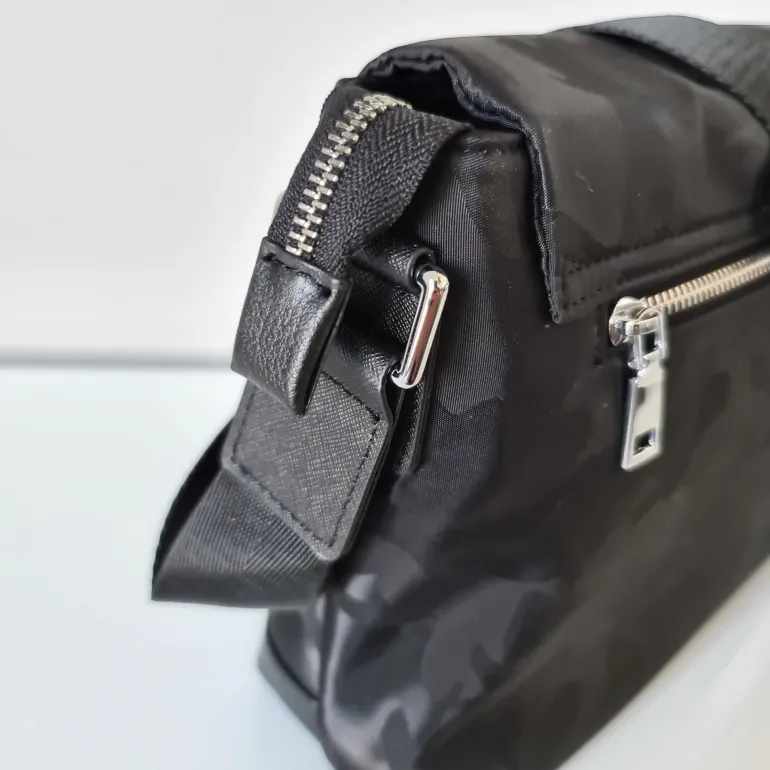 Sac besace Oxford camouflage avec garniture cuir safiano^Sac Bandoulière Cheap